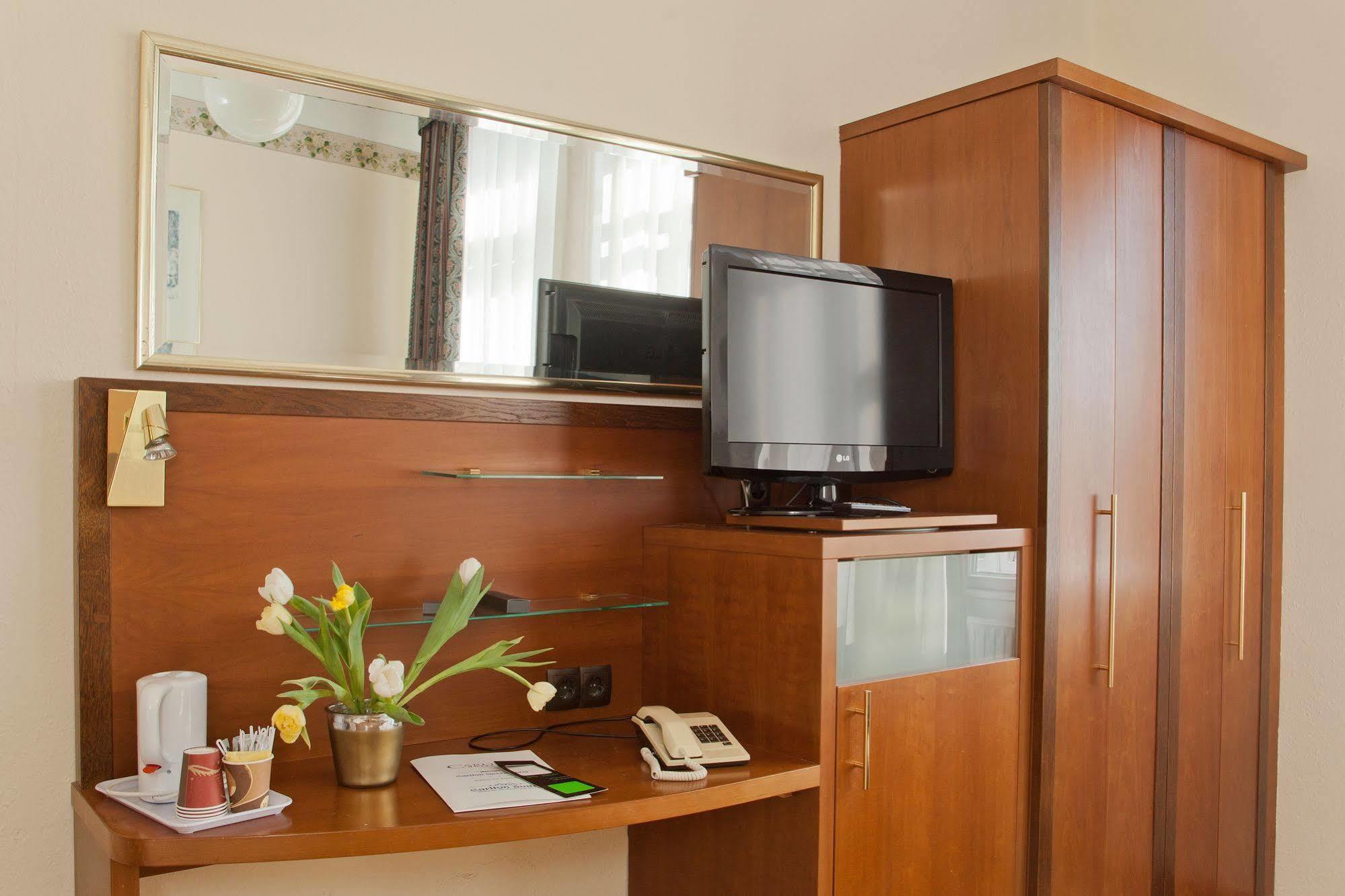 Hotel Carlton Opera à Vienne Extérieur photo